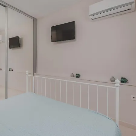 Superb - 2 Bedrooms - Siesta - Great Sea Views - Close To Beach And Amenities فيلة
