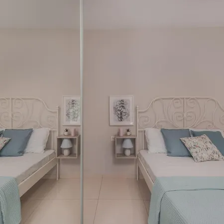 فيلة Superb - 2 Bedrooms - Siesta - Great Sea Views - Close To Beach And Amenities *